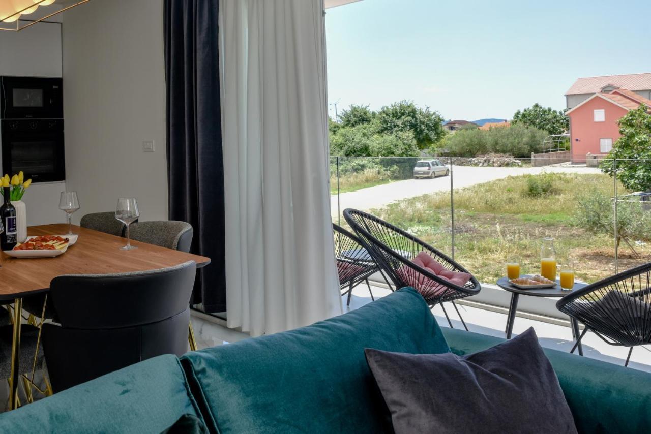 Luxury Apartments La Perla Bibinje Bagian luar foto