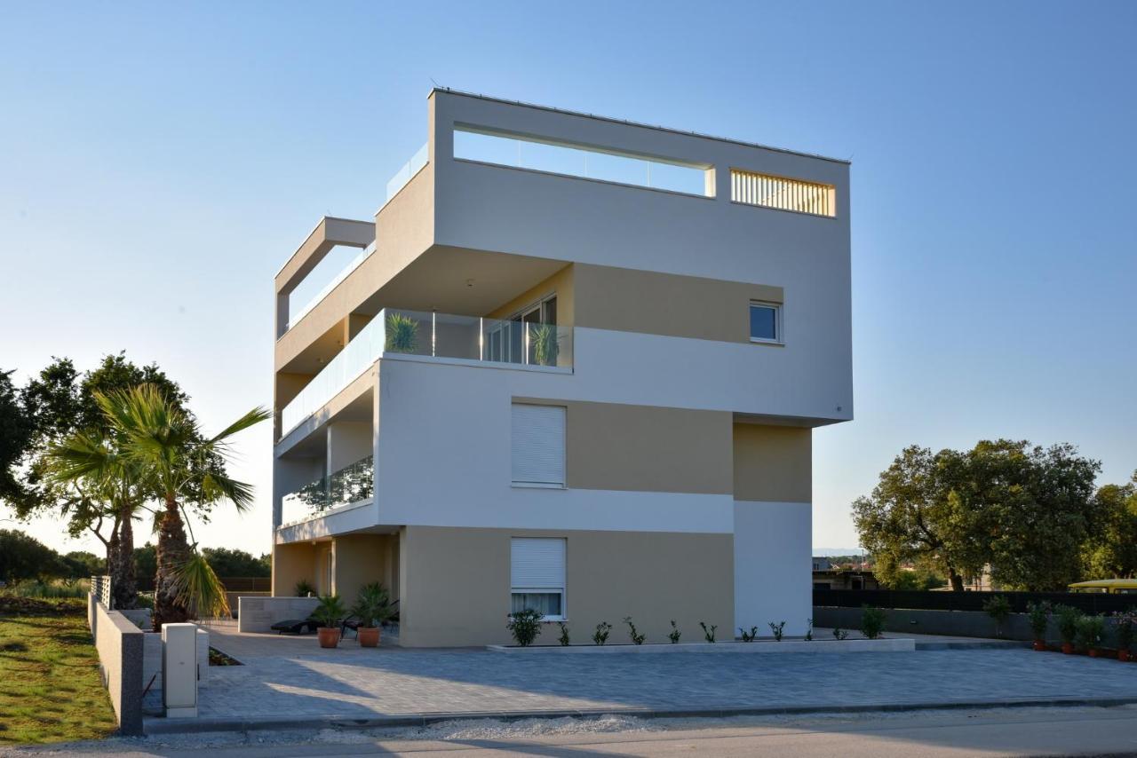 Luxury Apartments La Perla Bibinje Bagian luar foto