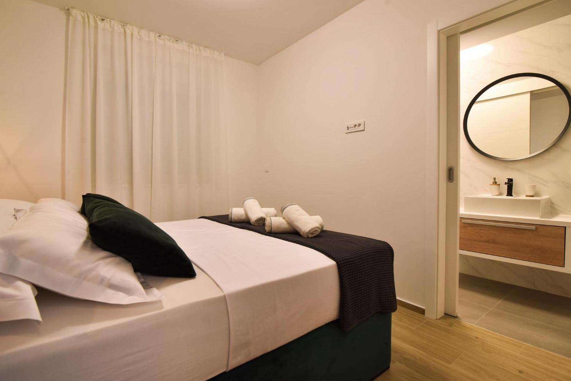 Luxury Apartments La Perla Bibinje Ruang foto